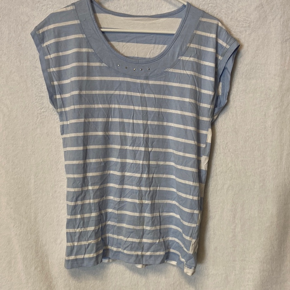 Light blue and white striped tee